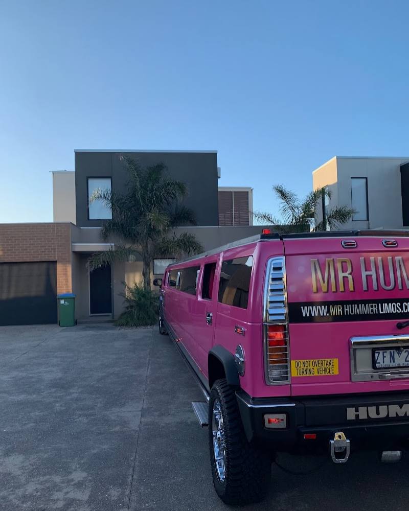 Pink Hummer Limo - Pixie 